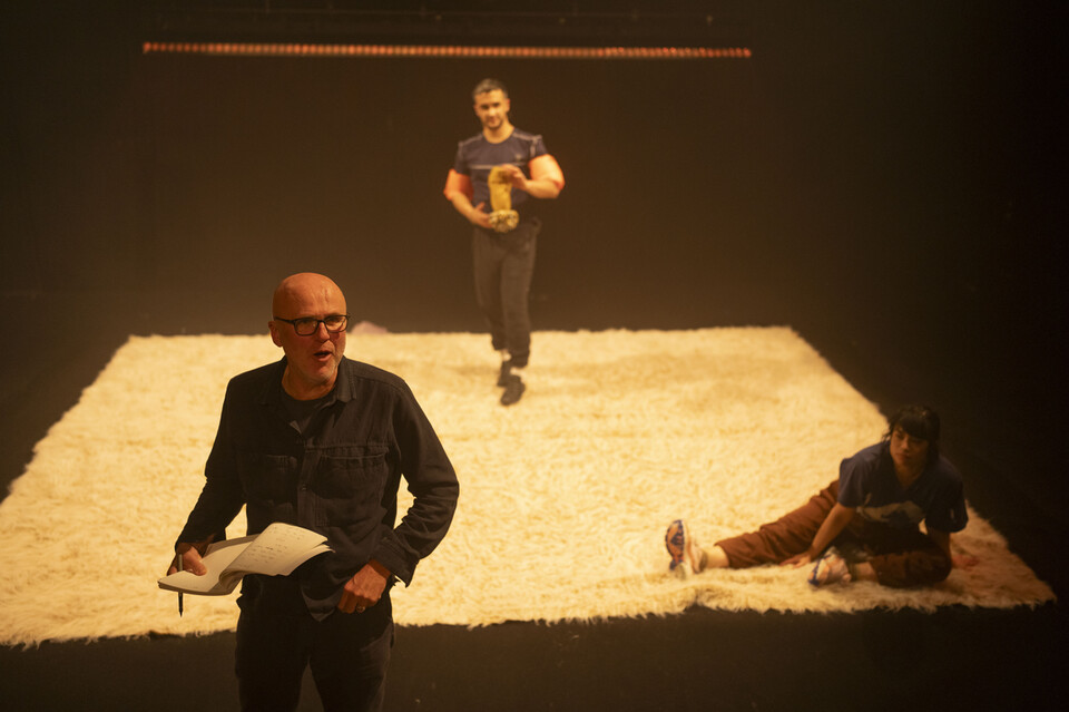 Toto Kerblammo! Director's Note by Tim Crouch | The Unicorn Theatre